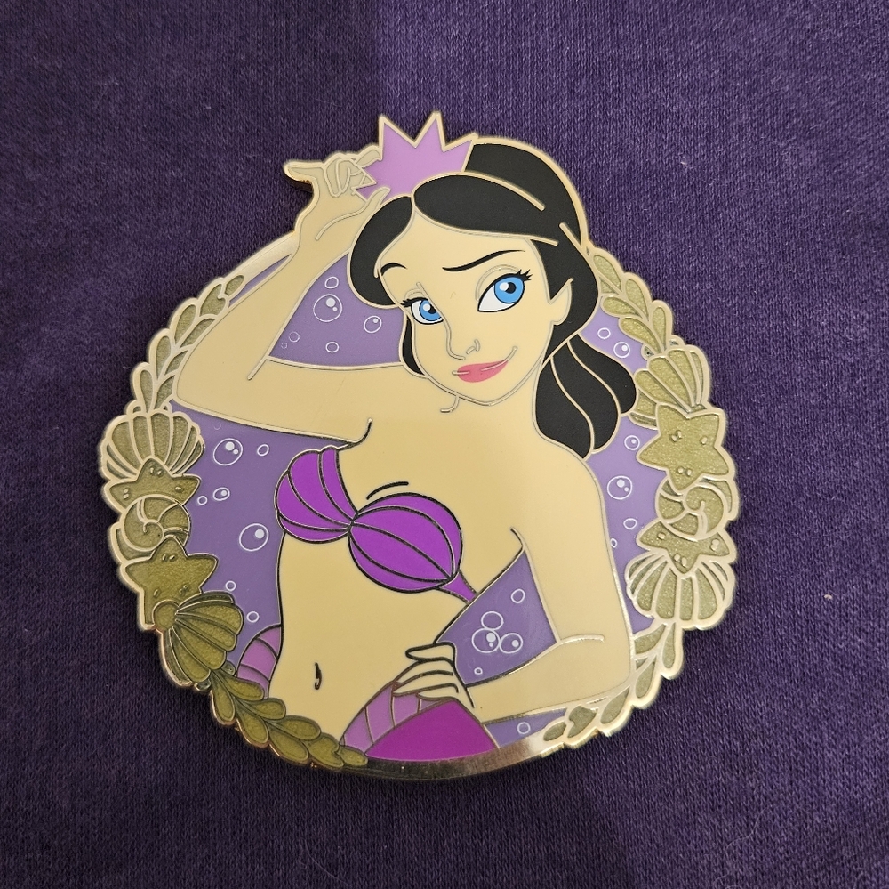 "SS Atlantica Alana" Fantasy Pin